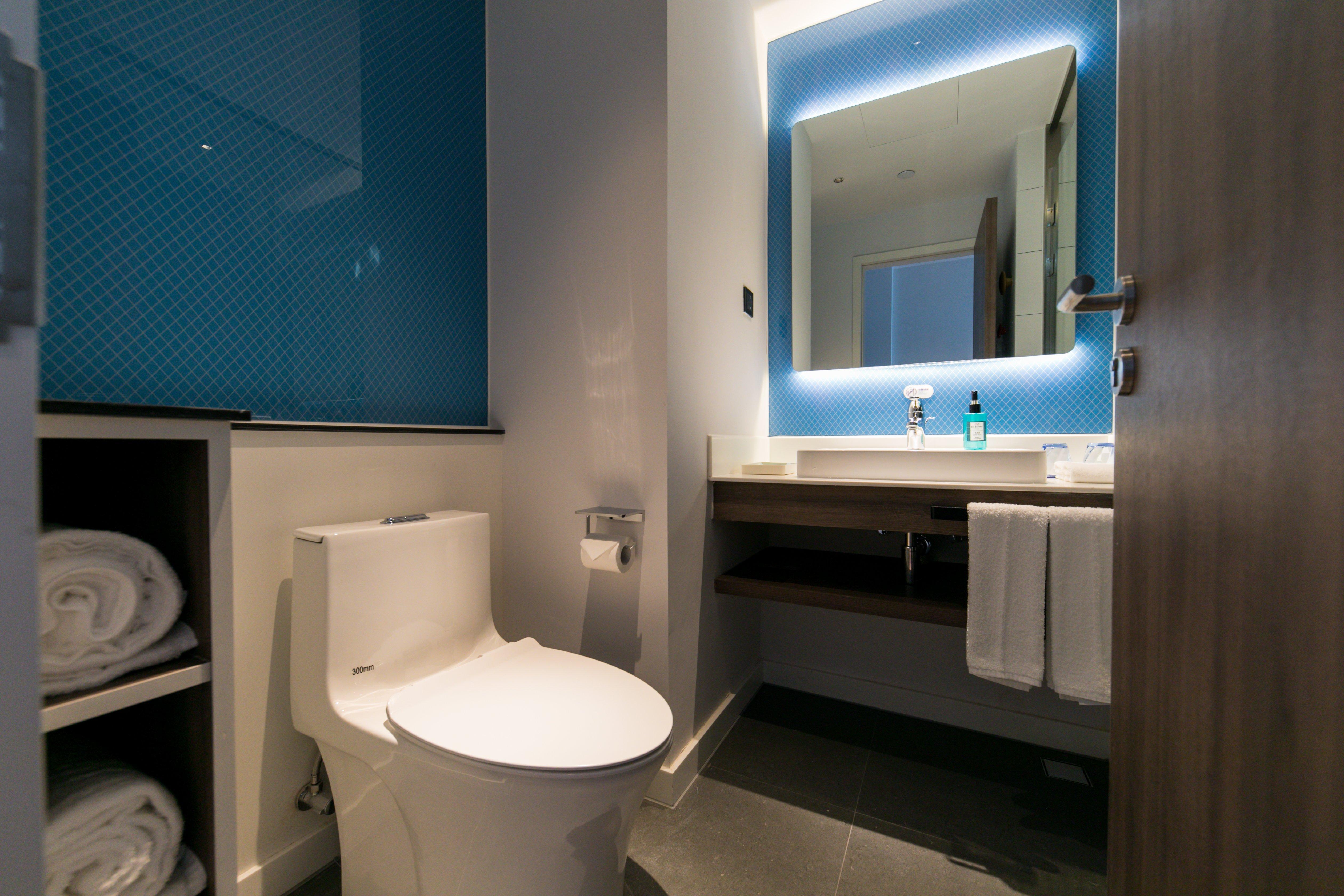 Holiday Inn Express Shanghai Tangzhen By Ihg - 20 Mins To Disney Land Exterior photo