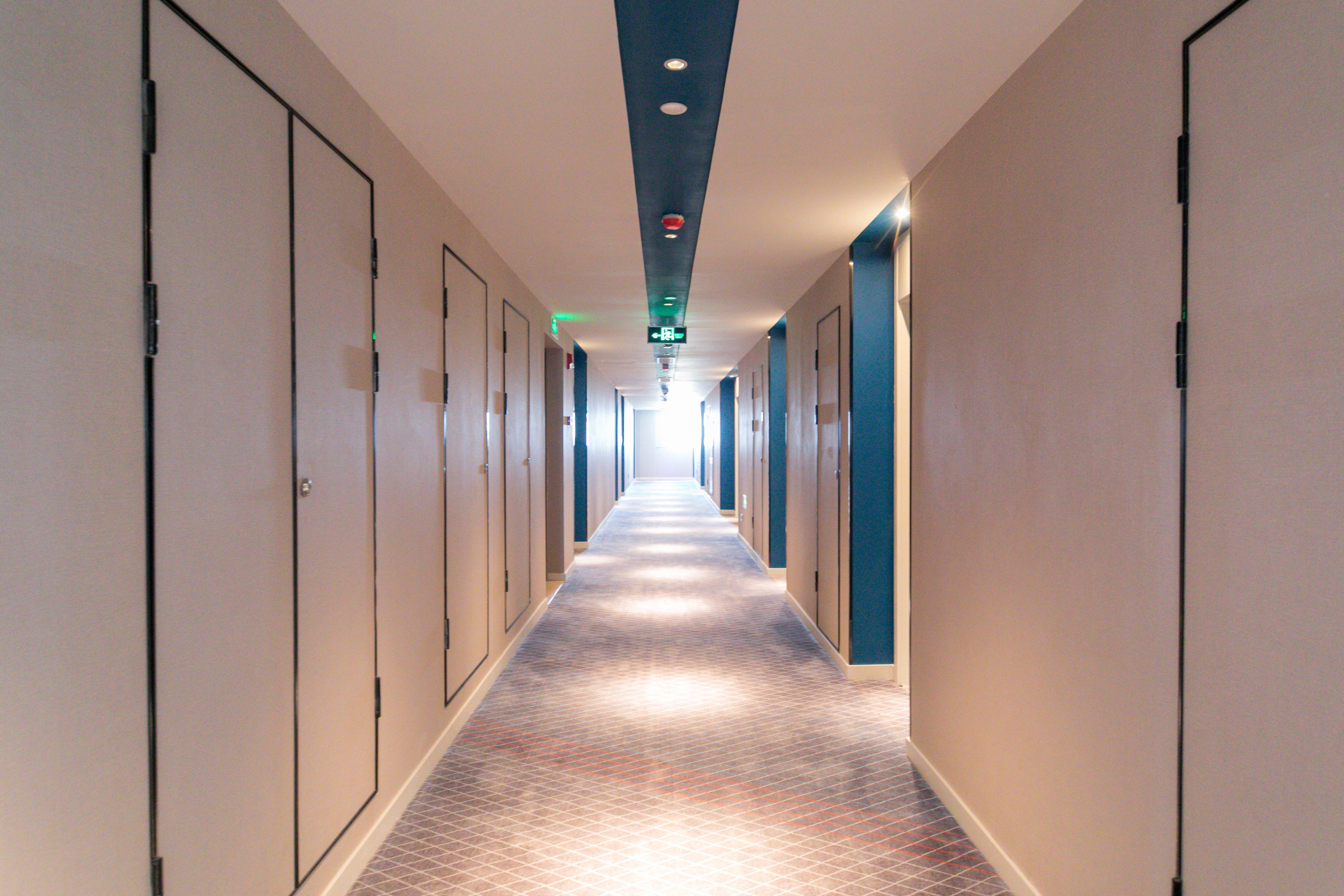Holiday Inn Express Shanghai Tangzhen By Ihg - 20 Mins To Disney Land Exterior photo